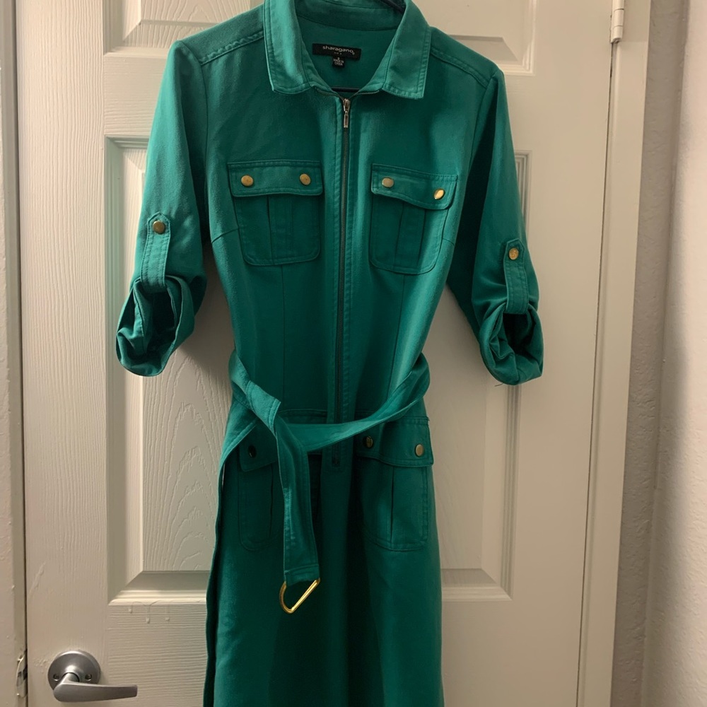 Super formal green💚 dress!